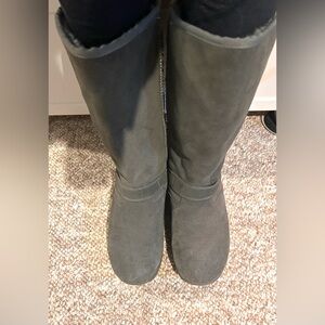 Skechers Shape-ups women’s boots, leather upper, 10, gray, preowned